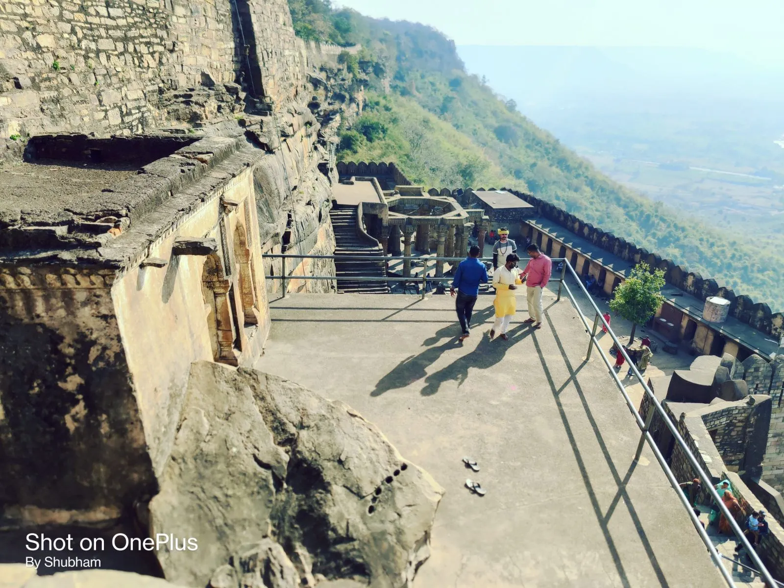 Kalinjar Fort Travel Guide